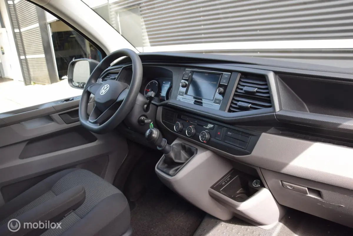 2.0 TDI L1H1 26 Economy Business Cruise Parkeersensoren
