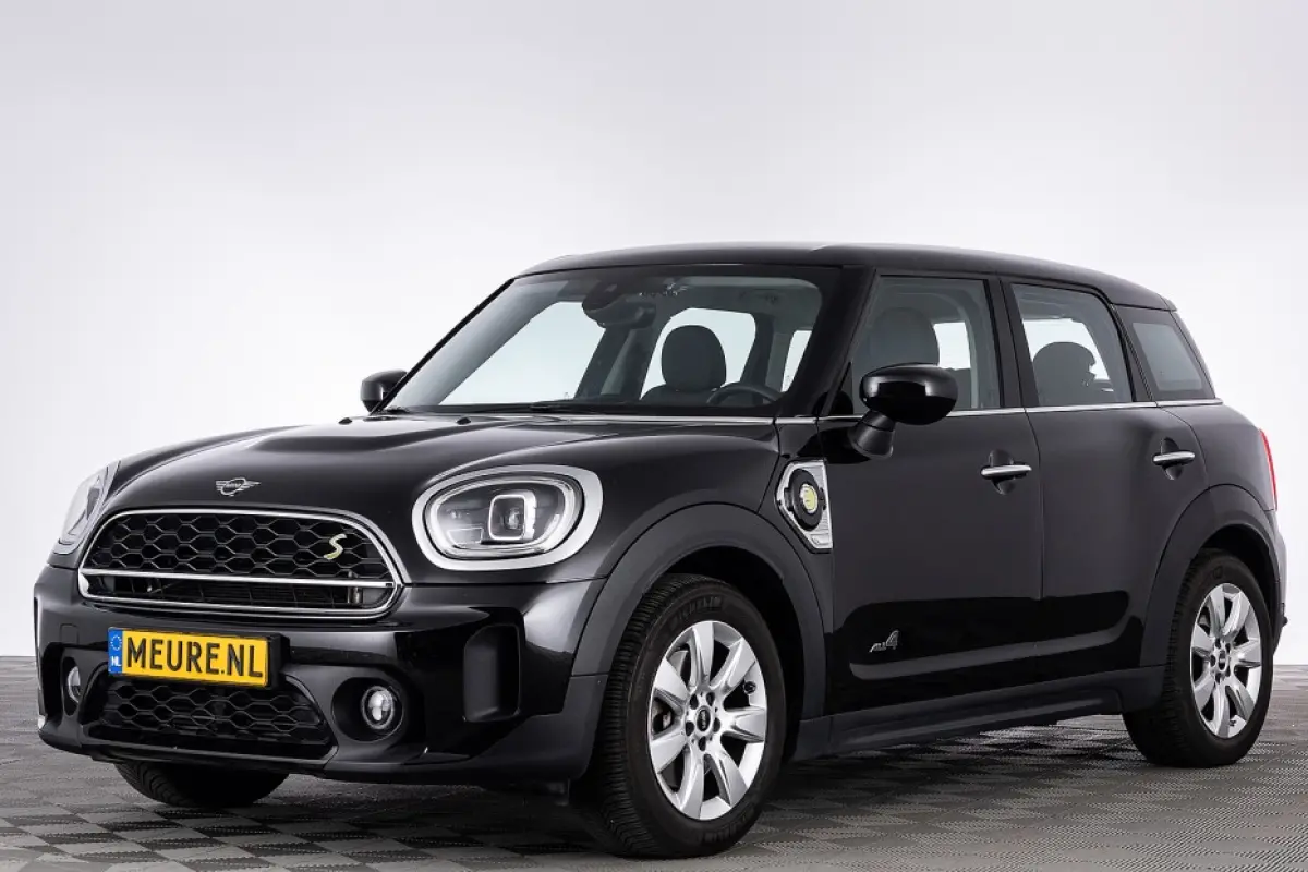 1.5 Cooper ALL4 | Half LEDER | Head-Up | CAMERA | Full LED | PHEV