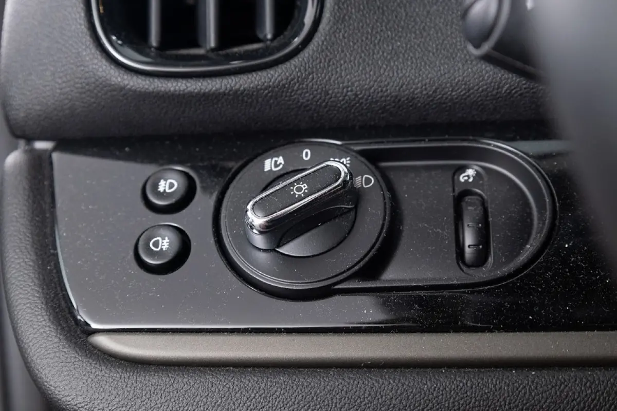 1.5 Cooper ALL4 | Half LEDER | Head-Up | CAMERA | Full LED | PHEV