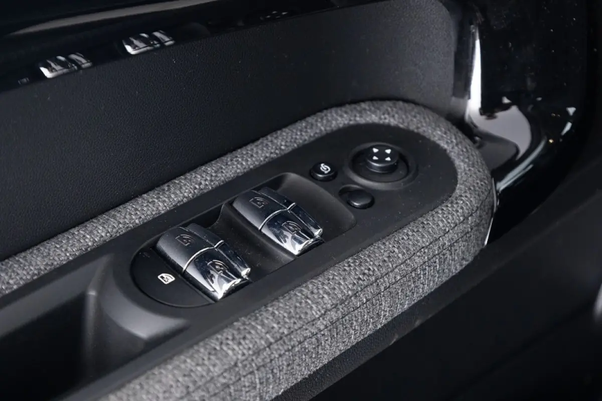 1.5 Cooper ALL4 | Half LEDER | Head-Up | CAMERA | Full LED | PHEV