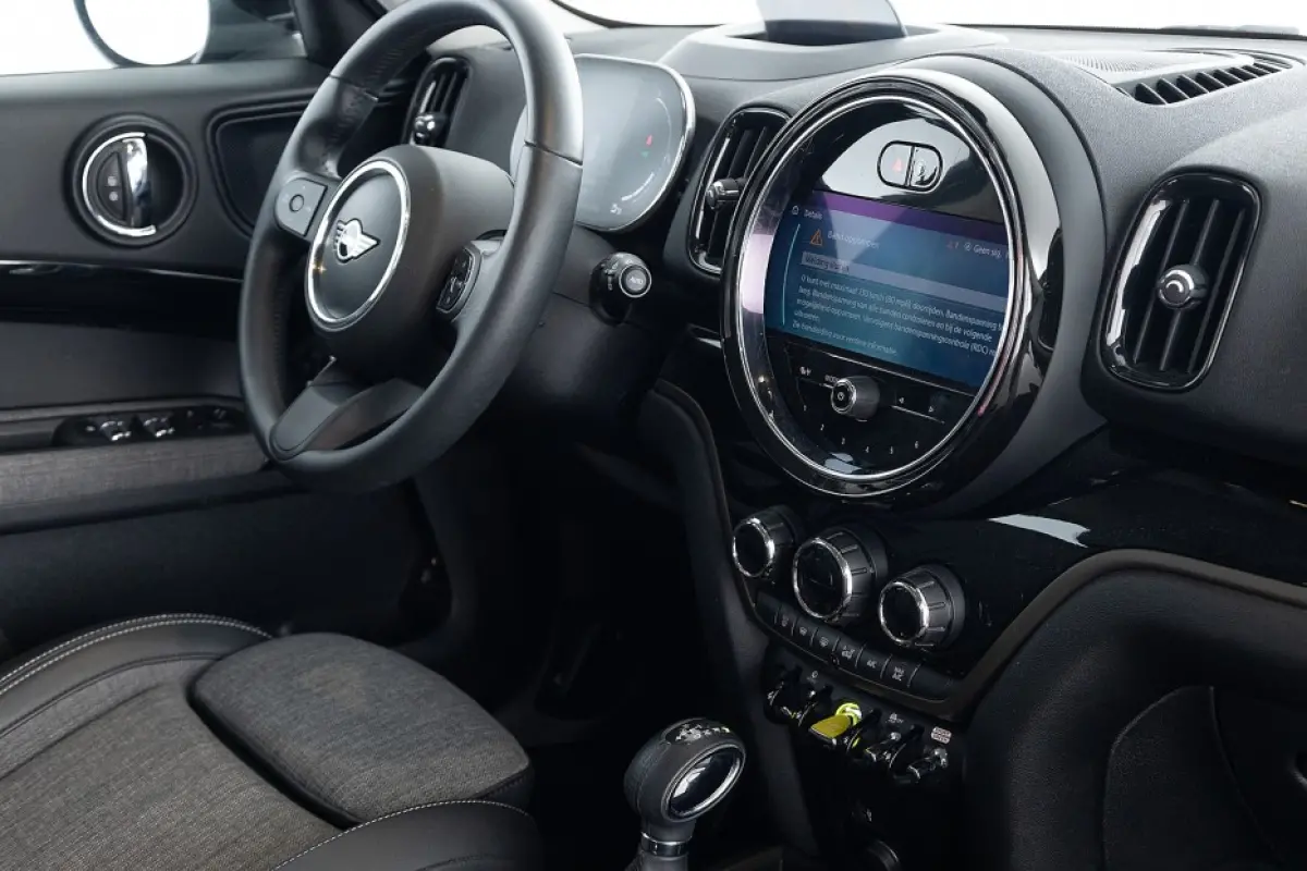 1.5 Cooper ALL4| Half LEDER | Head-Up | CAMERA | Full LED | PHEV