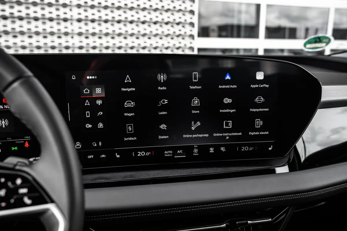 quattro 285 kW | Panoramadak | Trekhaak | Stoelverwarming Voor + Achter | Stuurwielverwarming | | Panoramadak | Trekhaak | Stoelverwarming Voor + Achter | Stuurwielverwarming |