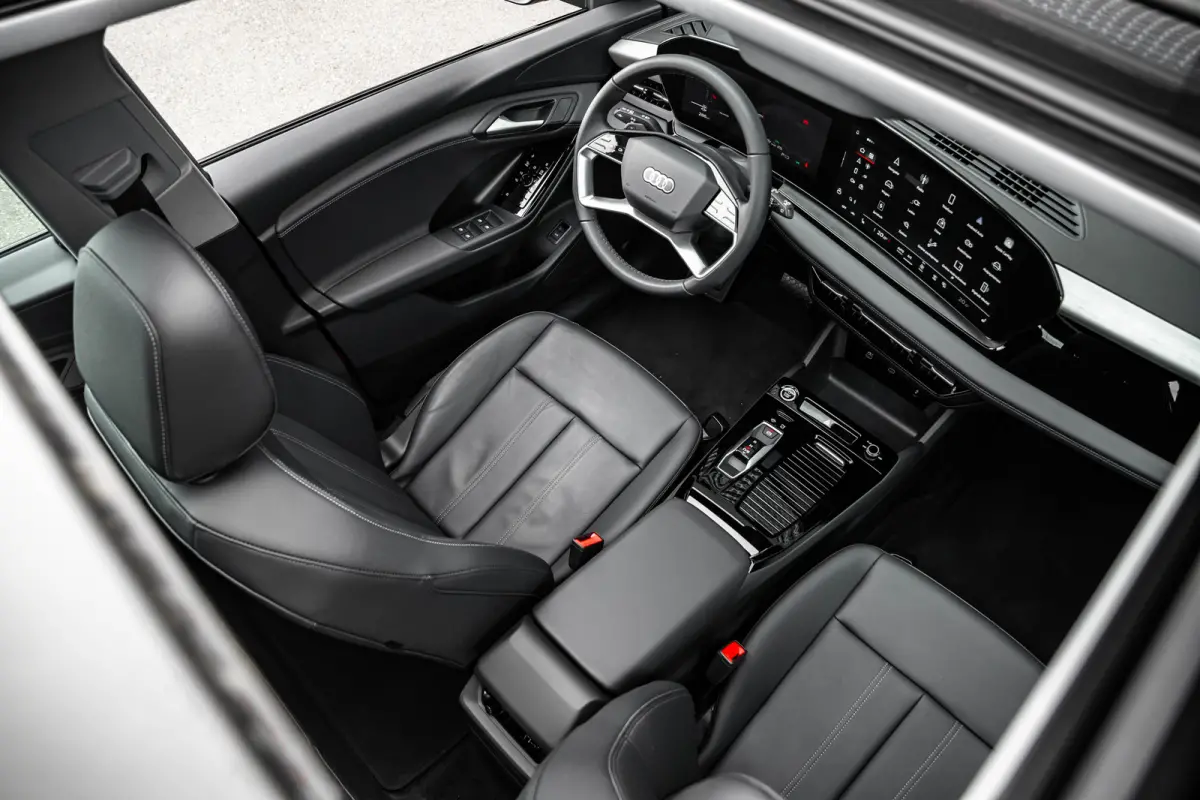 quattro 285 kW | Panoramadak | Trekhaak | Stoelverwarming Voor + Achter | Stuurwielverwarming | | Panoramadak | Trekhaak | Stoelverwarming Voor + Achter | Stuurwielverwarming |