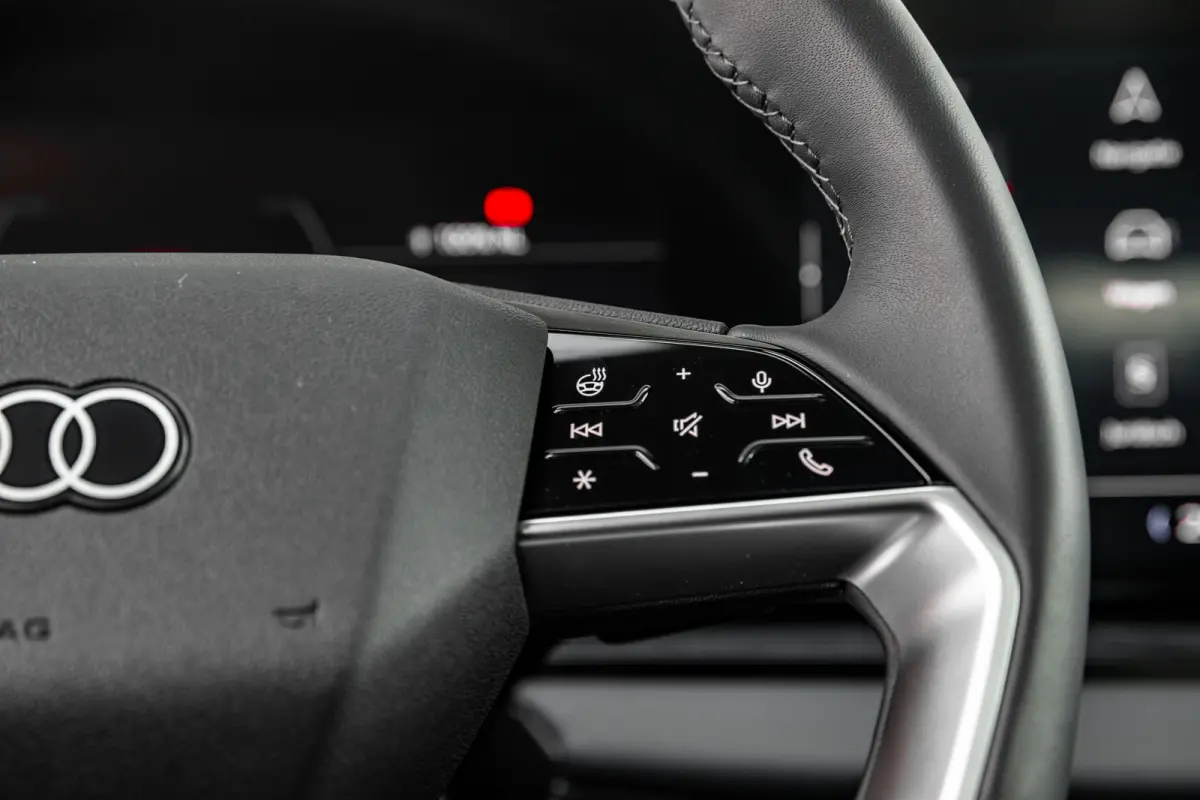 quattro 285 kW | Panoramadak | Trekhaak | Stoelverwarming Voor + Achter | Stuurwielverwarming | | Panoramadak | Trekhaak | Stoelverwarming Voor + Achter | Stuurwielverwarming |