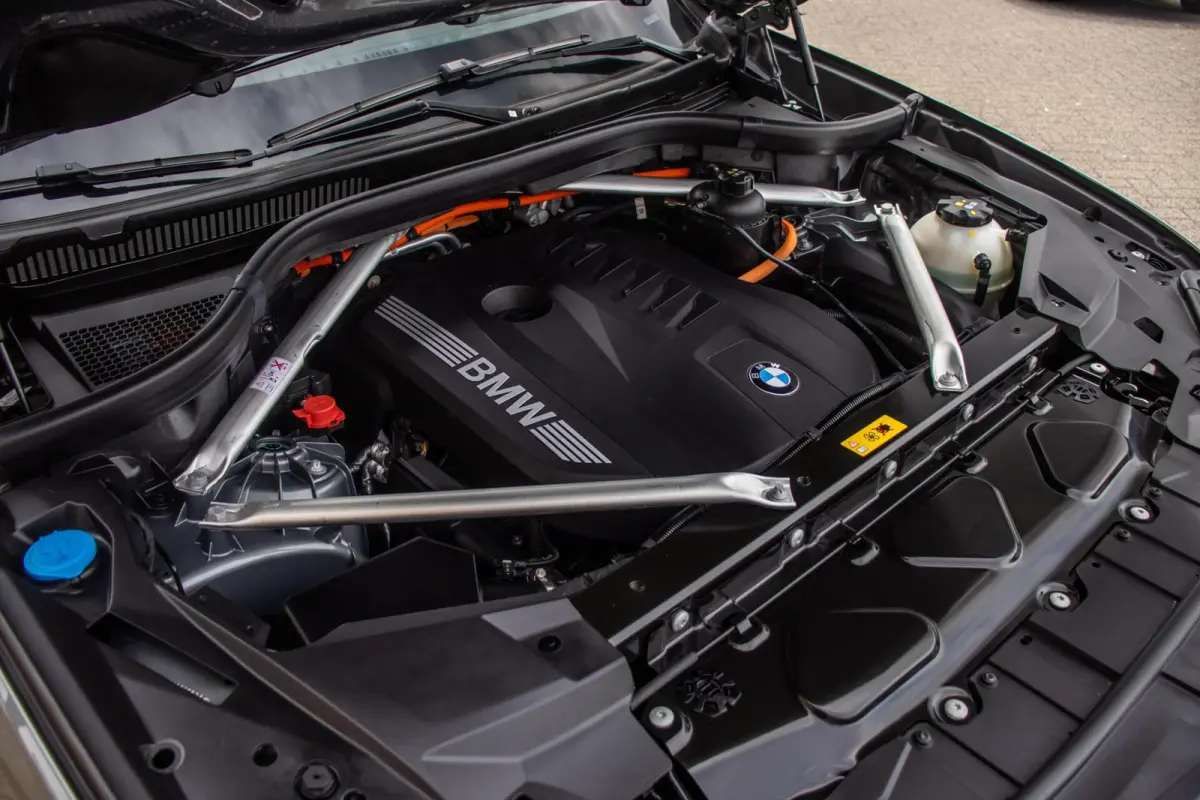 xDrive50e M-Sport, BTW, Orig. NL, SoH 94%, Alarm KL.5
