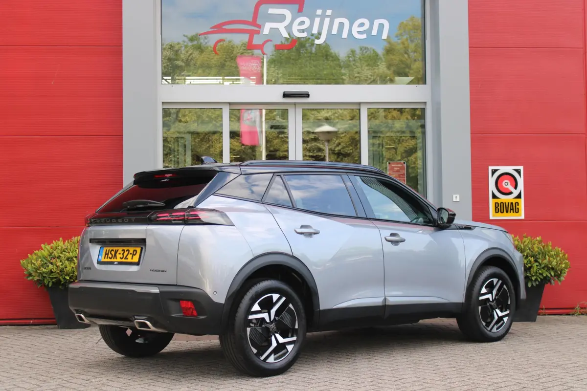 1.2 Hybrid 145PK AUTOMAAT GT PACK | ELEKTRISCH BEDIENBARE BESTUURDERSSTOEL | NAVIGATIE | FULL LED KOPLAMPEN | DRAADLOZE APPLE CARPLAY/ANDROID AUTO | ADAPTIVE CRUISE CONTROL | CAMERA VOOR + A