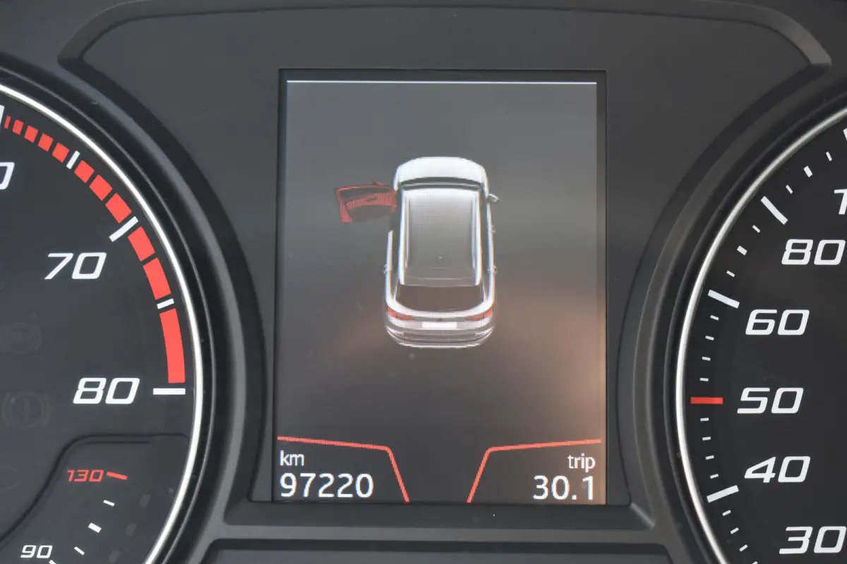 1.0 EcoTSI Style Business Intense Navigatie | Sensoren | LED | Elek. Achterklep | 12 mnd BOVAG garantie | Whatsapp 06-53188999
