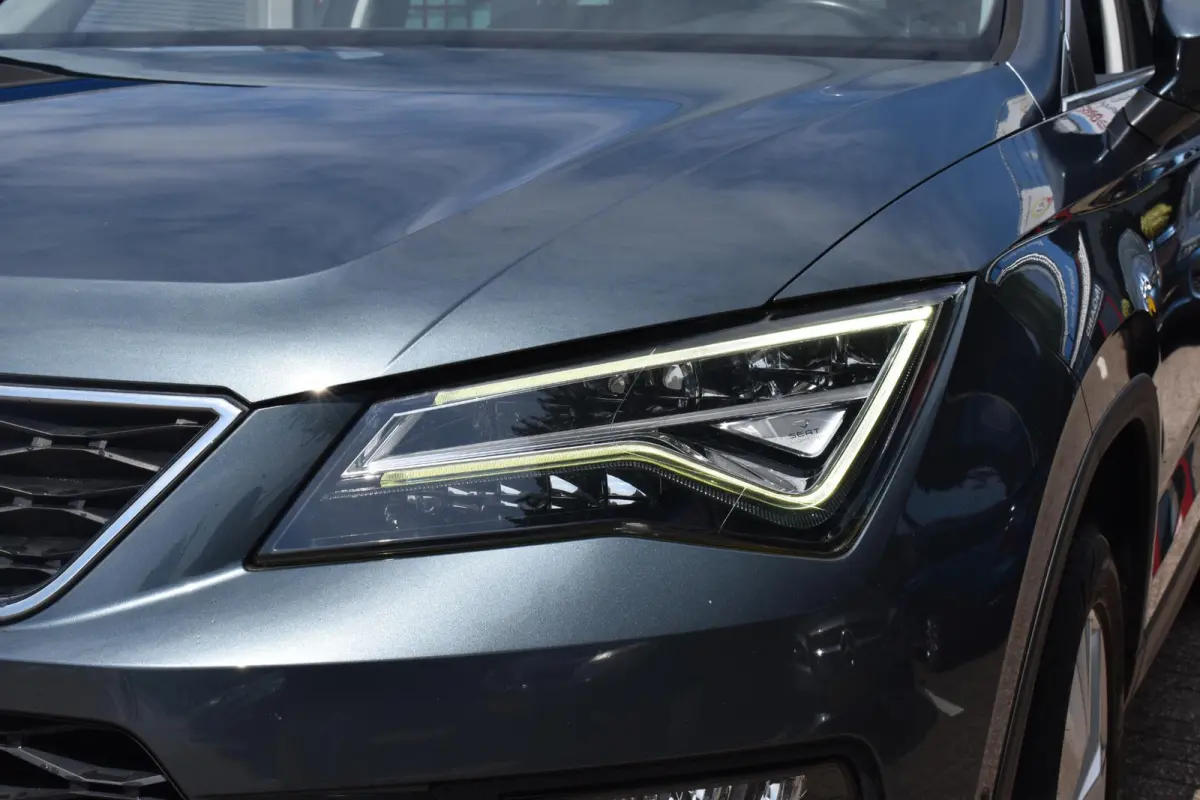 1.0 EcoTSI Style Business Intense Navigatie | Sensoren | LED | Elek. Achterklep | 12 mnd BOVAG garantie | Whatsapp 06-53188999