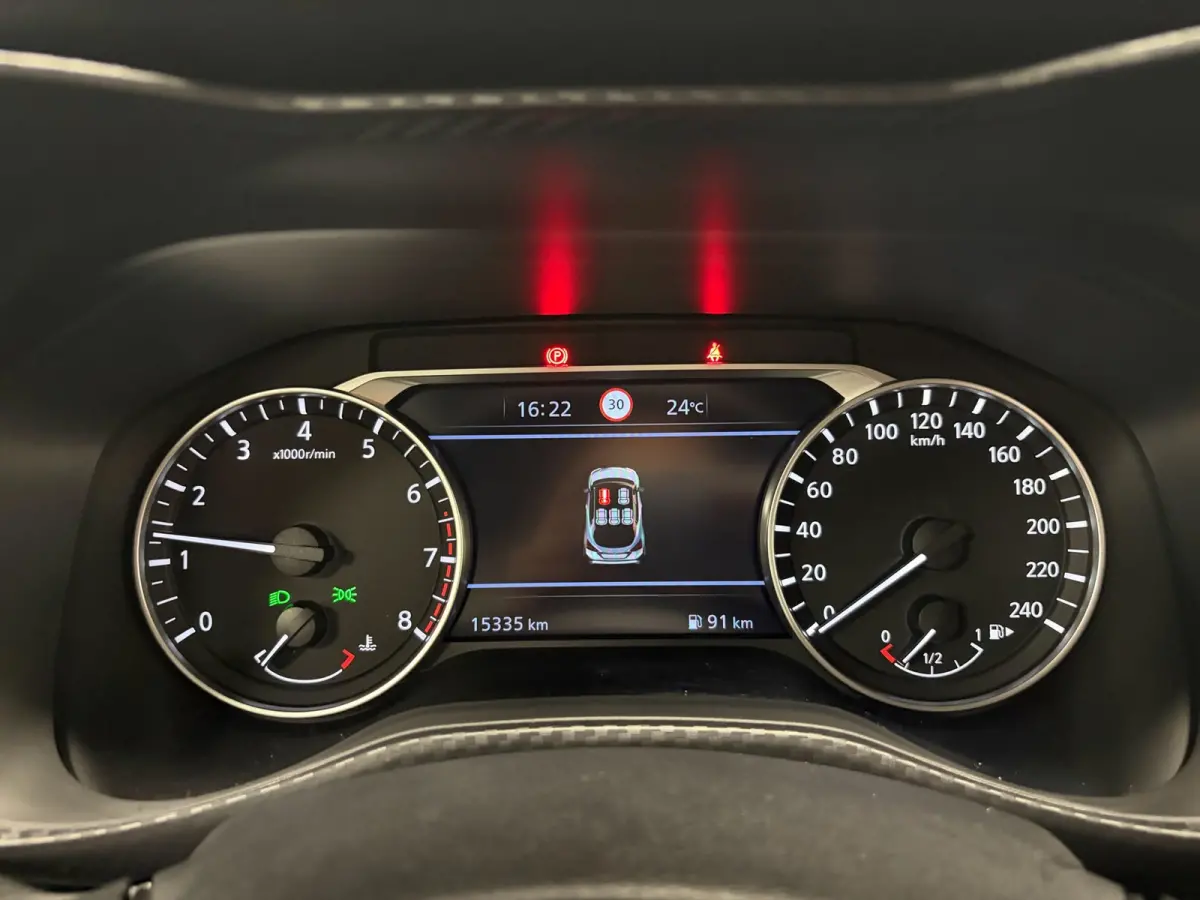 1.0 DIG-T Acenta*Stoelverwarming*ACC*PDC*Camera*Carplay*LED*