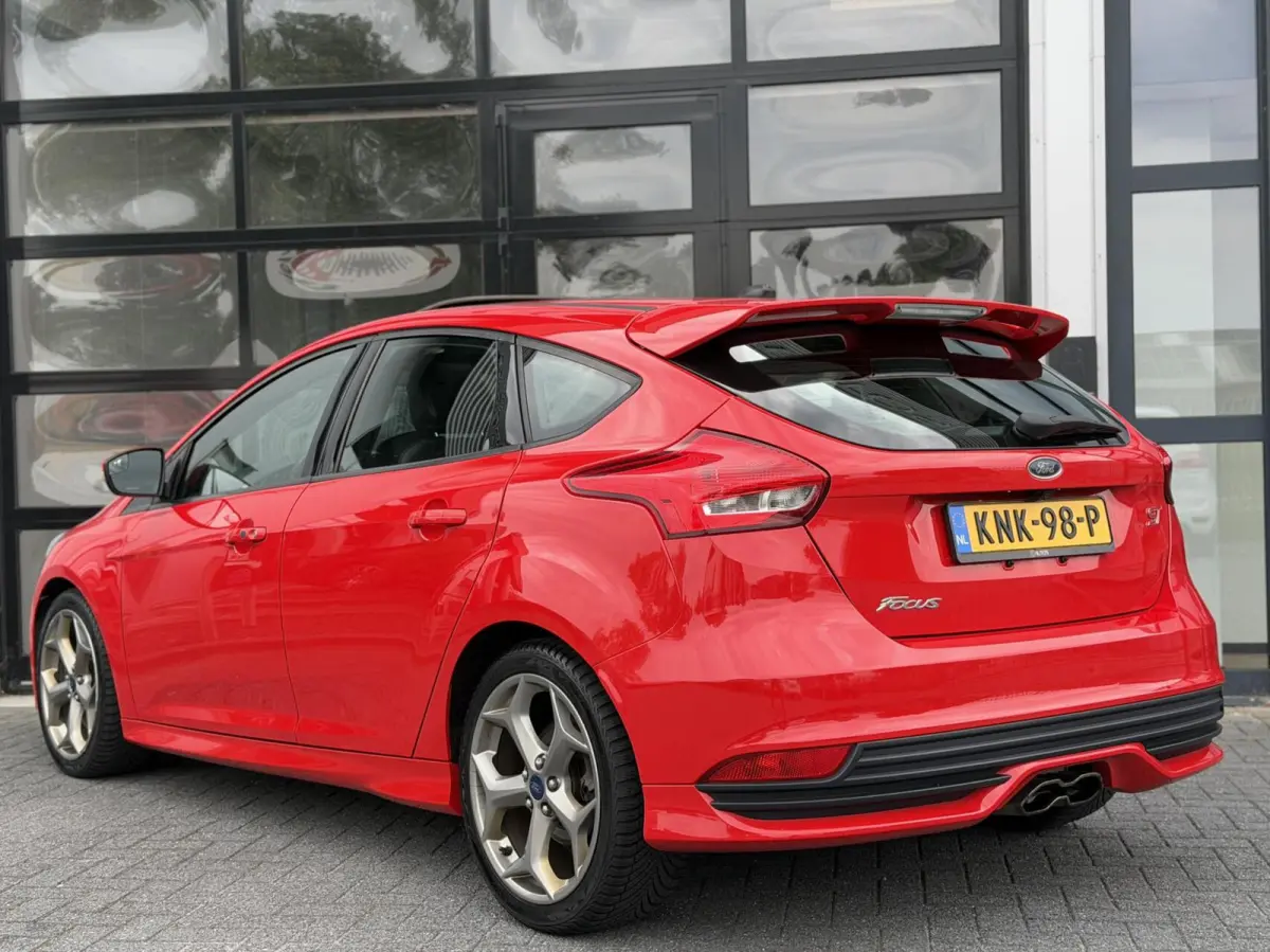 2.0 EcoBoost ST 250Pk+ / PANO / CAMERA / RECARO