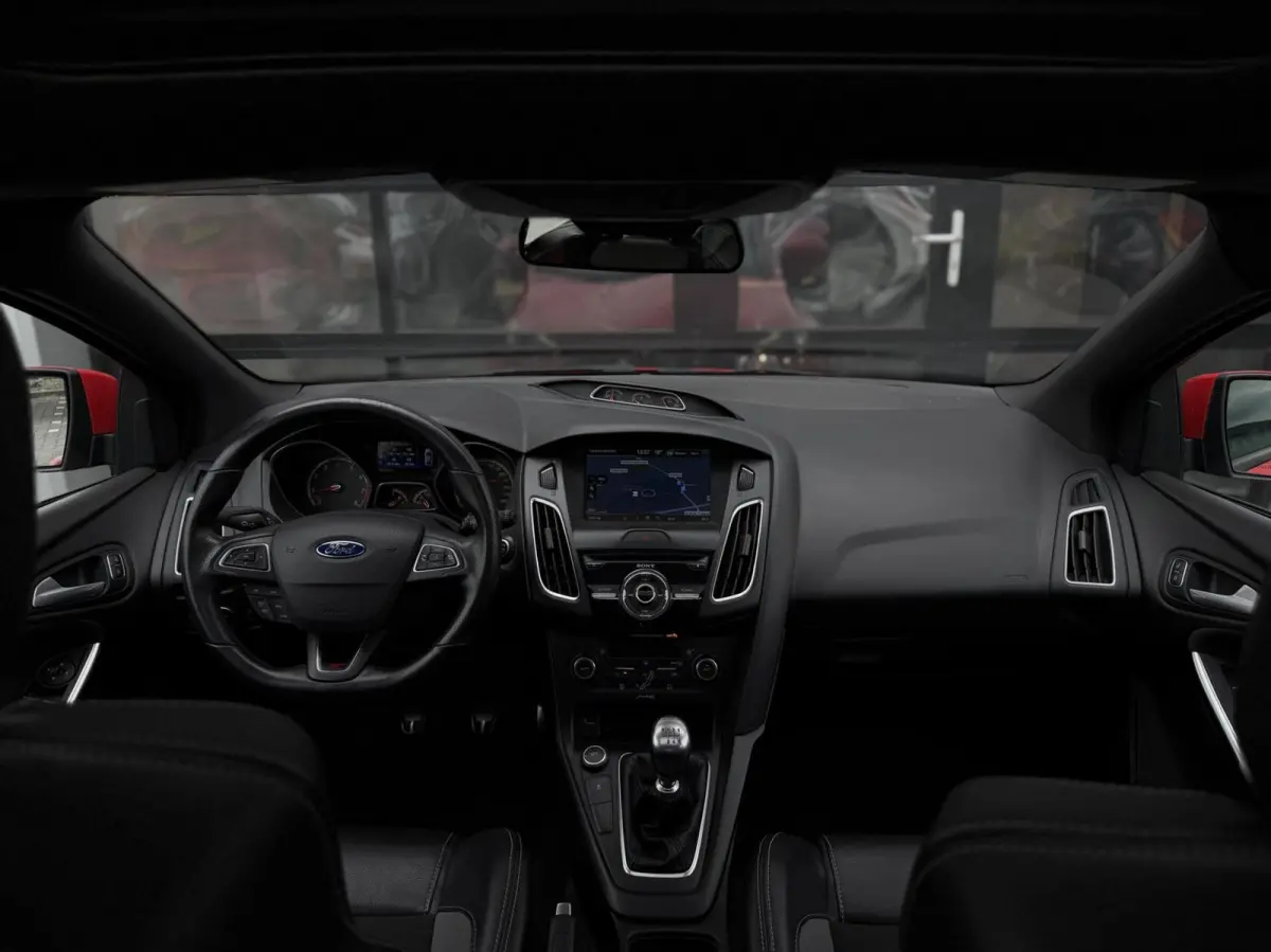 2.0 EcoBoost ST 250Pk+ / PANO / CAMERA / RECARO