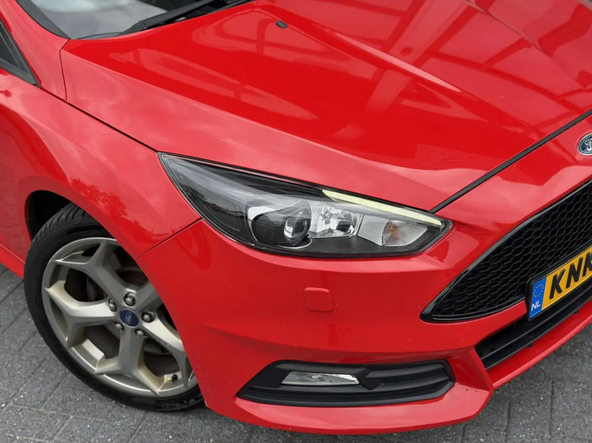2.0 EcoBoost ST 250Pk+ / PANO / CAMERA / RECARO