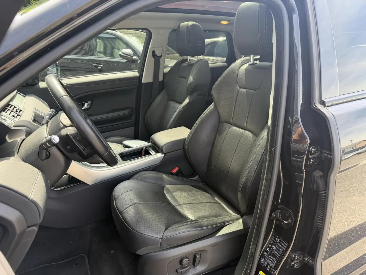 2.0 TD4 HSE Dynamic | Panoramadak | Camera | Lederen Bekleding | Stoelverwarming | Climate Control |