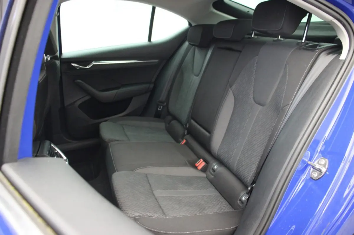1.0 TSI Business Edition Plus - Digitaal Cockpit, Carplay, Stoelverw. Afn. Trekhaak