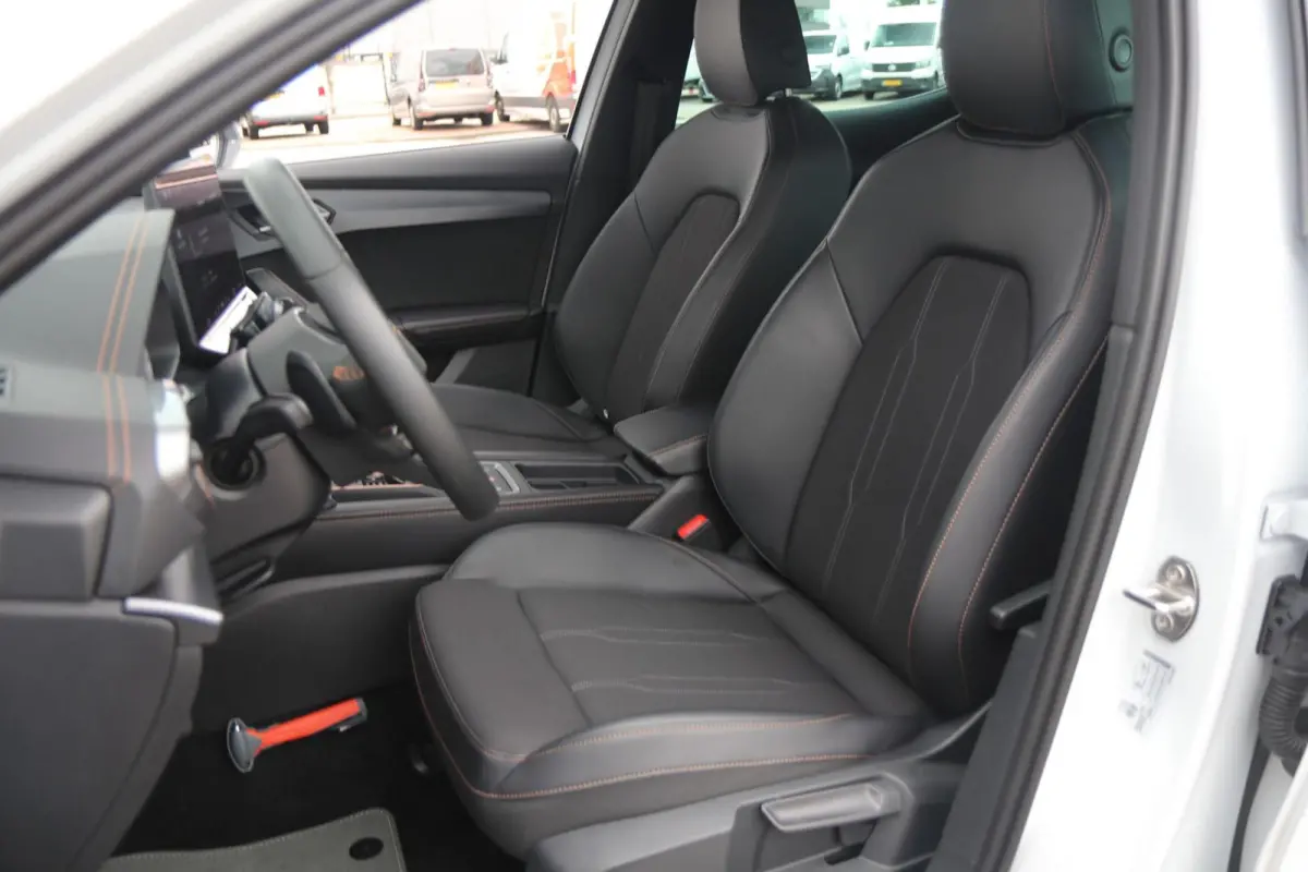 1.5 TSI e-Hybrid 204pk Business | SoH 100% | 360 Camera | Navigatie | Full Link | Stoelverwarming | Dodehoeksensor