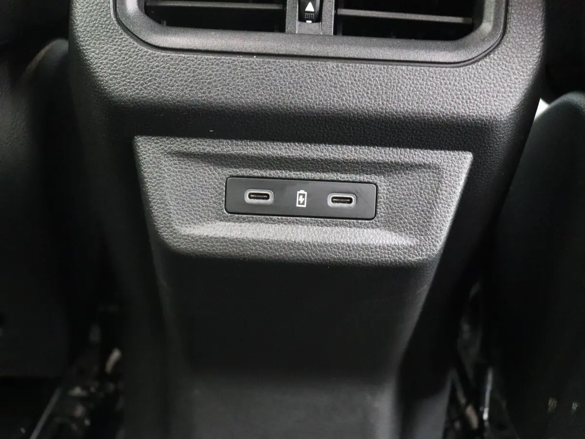 E-Tech full hybrid 200pk techno esprit Alpine | Stuurwiel verwarming | Lane assist | Elektrisch bedienbare achterklep | Adaptieve cruise control |