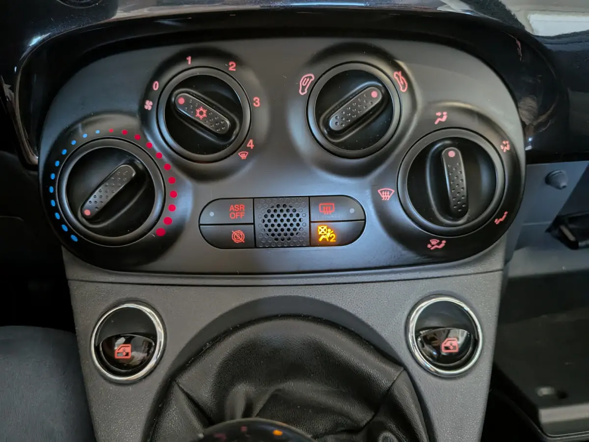 0.9 TwinAir Turbo Popstar Airco, Stuurbekrachtiging