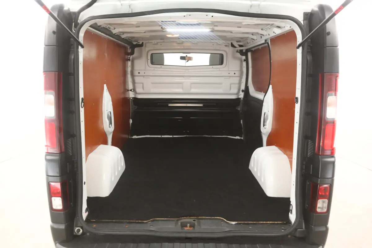 1.6 dCi T27 L1H1 | Airco | Cruise | Parkeersens. | Elektrpakket