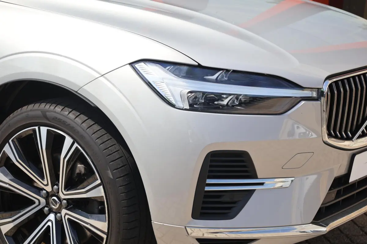 T6 Recharge AWD Plus Bright | Stoelverwarming | Trekhaak | Parkeercamera | Panoramadak | Long Range | Memory Stoelen | Keyless