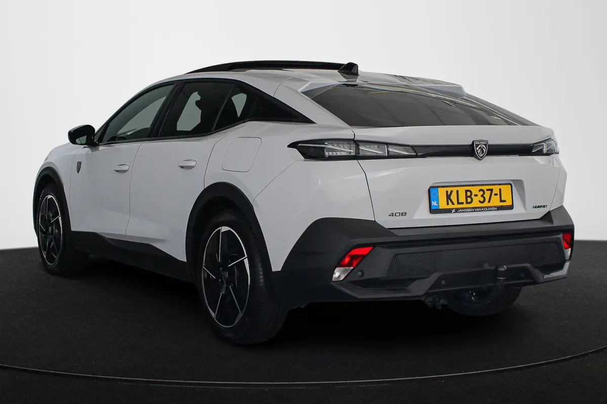1.6 HYbrid 225 EAT8 GT Panoramadak Trekhaak FOCAL Alcantara