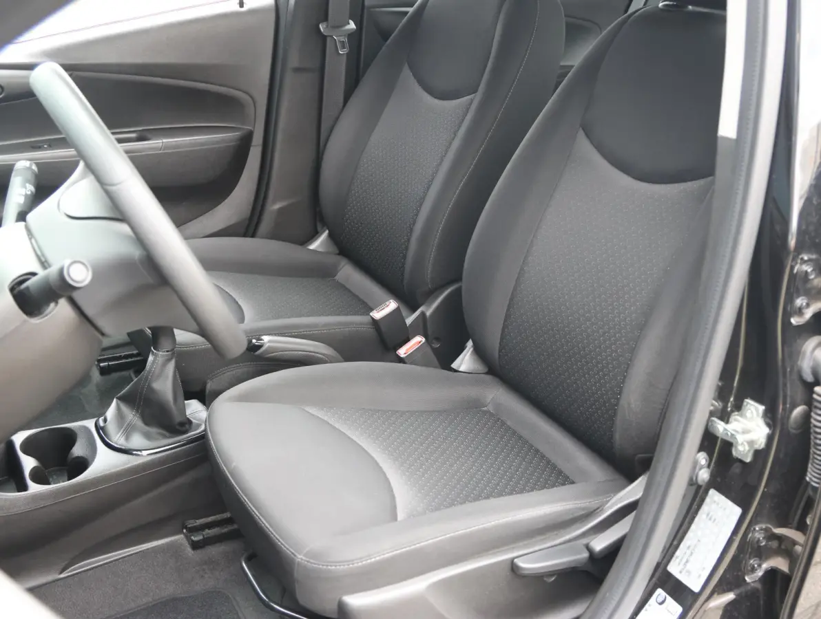 1.0 ecoFLEX Edition 1ste eigenaar | Cruise Control | Airco | Parkeersensoren Achter | Bluetooth | 15" LMV