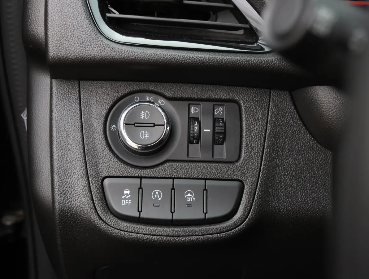 1.0 ecoFLEX Edition 1ste eigenaar | Cruise Control | Airco | Parkeersensoren Achter | Bluetooth | 15" LMV