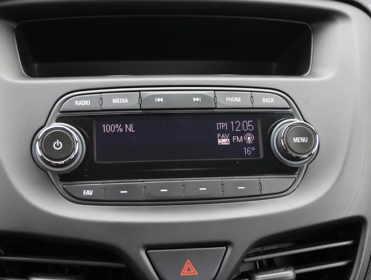 1.0 ecoFLEX Edition 1ste eigenaar | Cruise Control | Airco | Parkeersensoren Achter | Bluetooth | 15" LMV