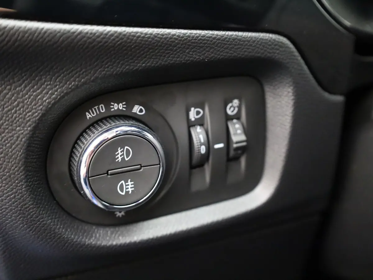 1.2 GS Line 130Pk Aut. | Camera | Stoel verwarming | Apple Carplay / Android Auto | Prijs Rijklaar!!