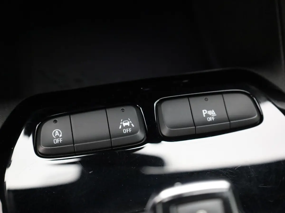 1.2 GS Line 130Pk Aut. | Camera | Stoel verwarming | Apple Carplay / Android Auto | Prijs Rijklaar!!