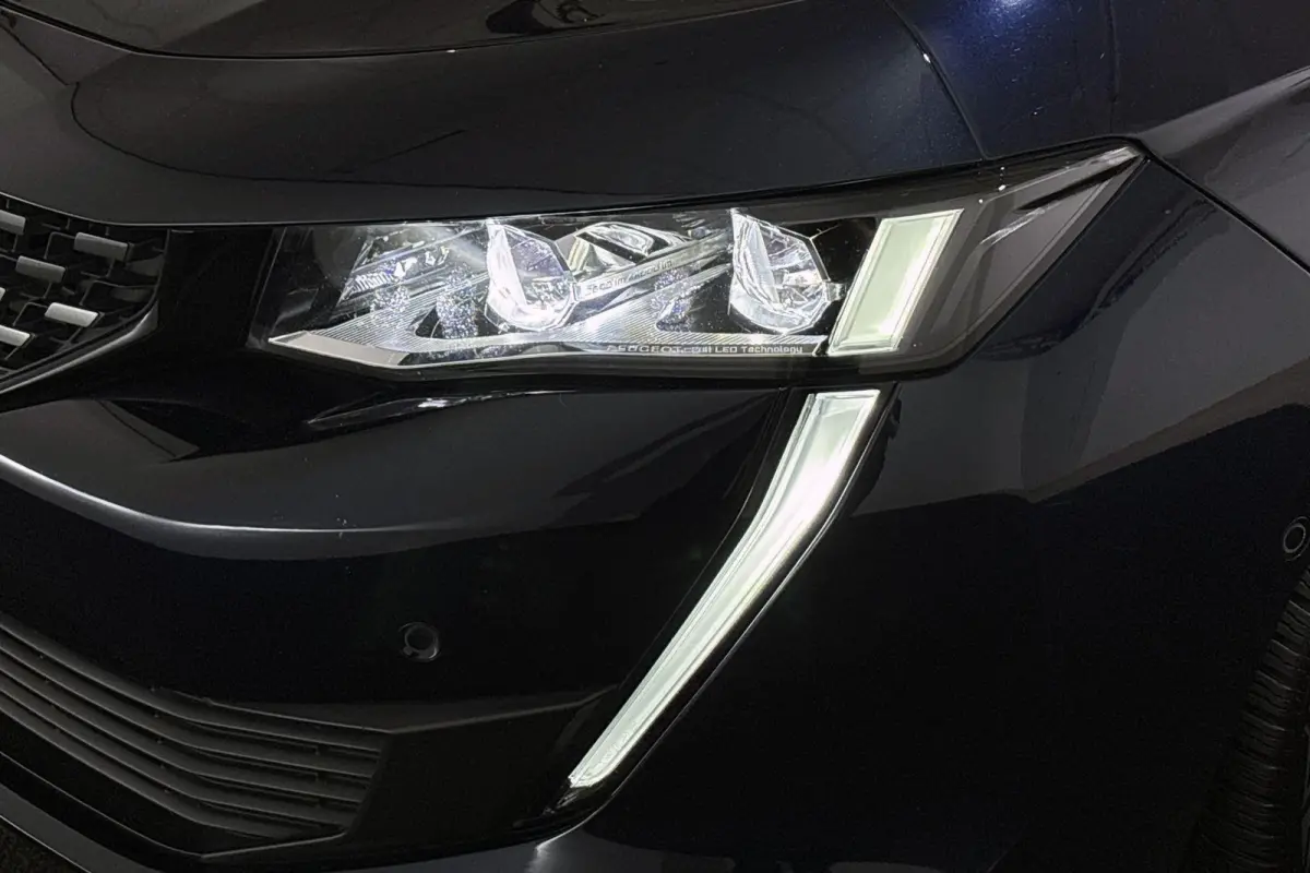 1.6 HYbrid GT FOCAL Stoelverwarming Keyless Dodehoek