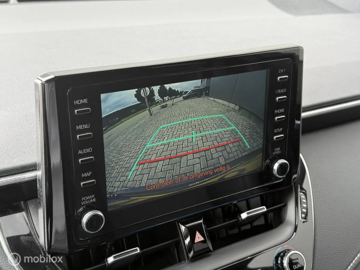 1.8 Hybrid Dynamic aut. Vol !