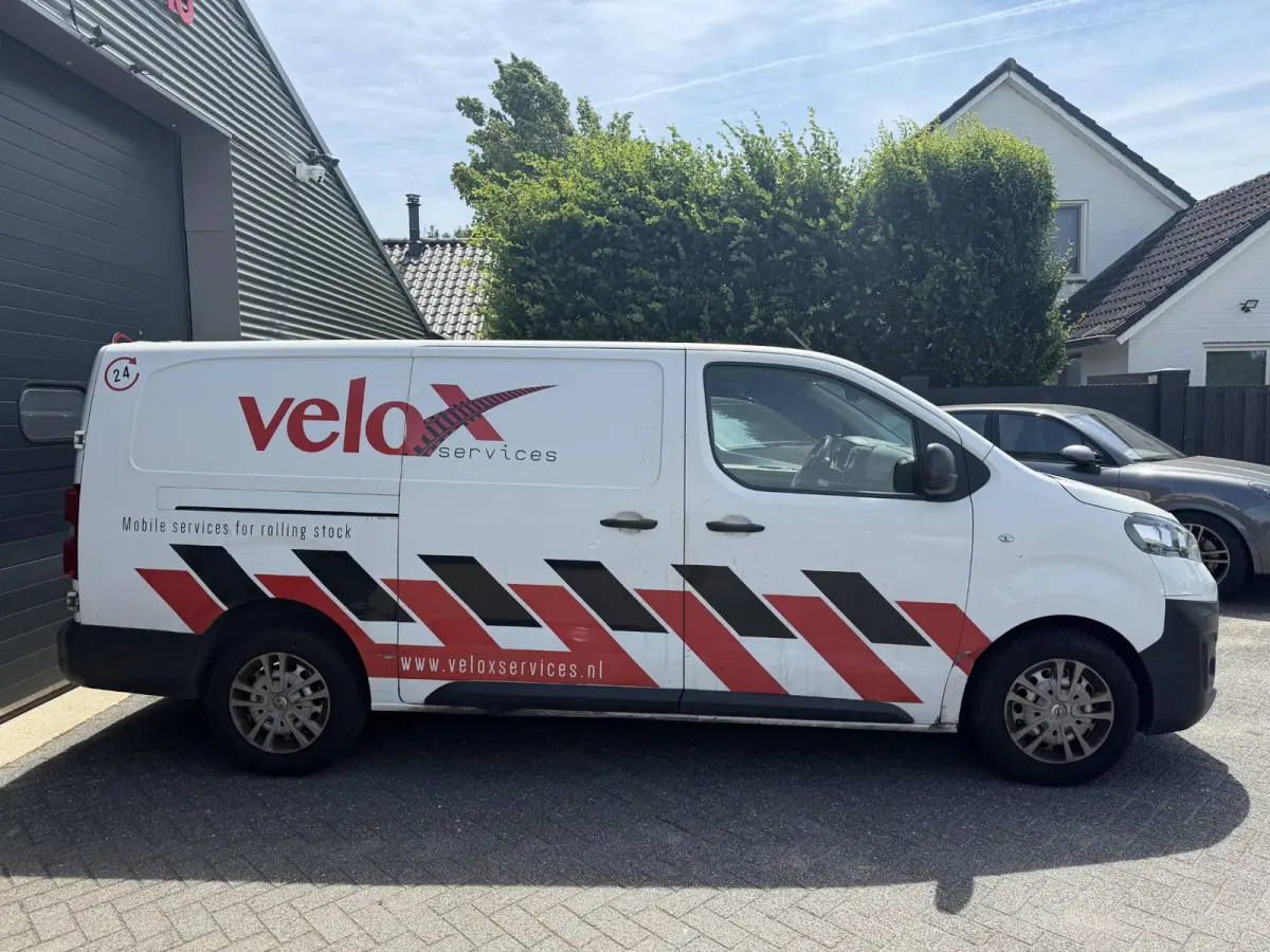 2.0 CDTI L2H1 Edition Navigatie | Camera | DAB | Lederen Bekleding |