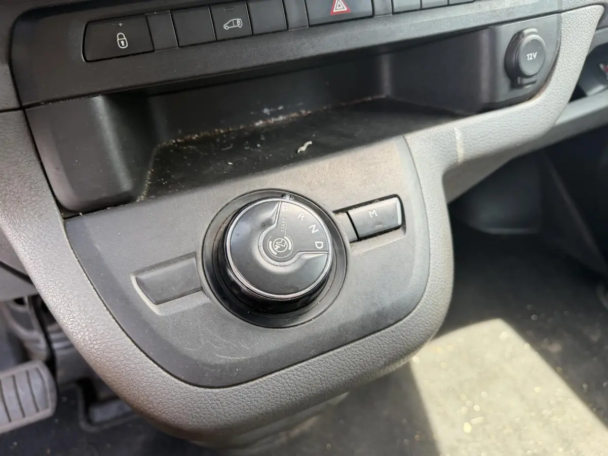 2.0 CDTI L2H1 Edition Navigatie | Camera | DAB | Lederen Bekleding |