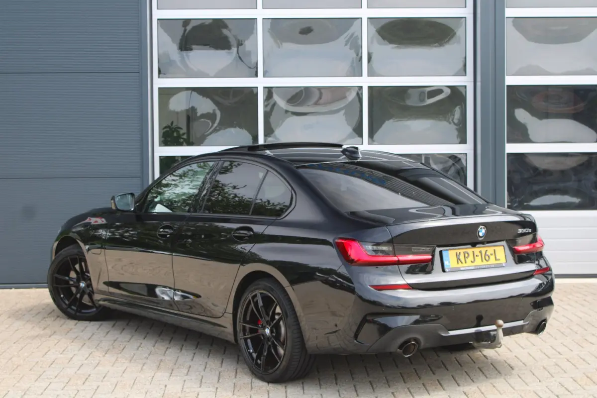 330e M-Sport Shadow | Pano | Laser | Memory | HUD | 360 | ACC