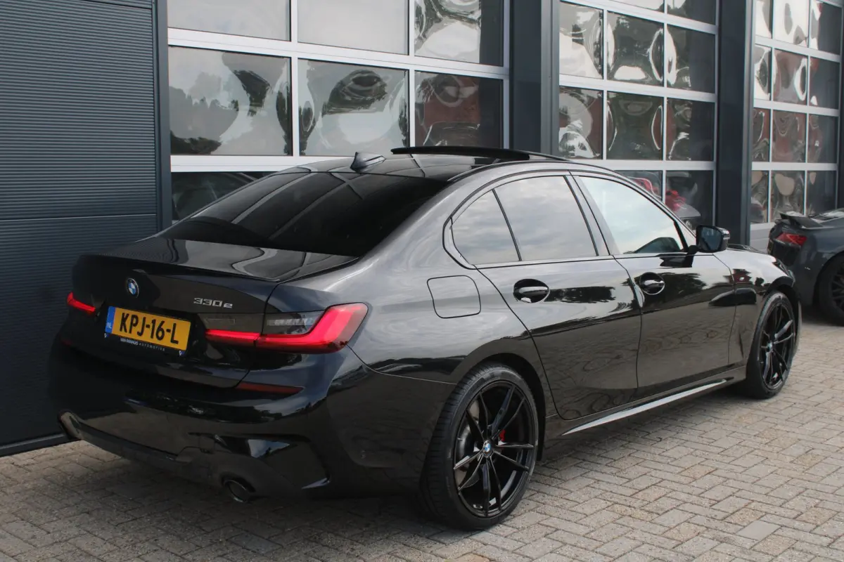 330e M-Sport Shadow | Pano | Laser | Memory | HUD | 360 | ACC