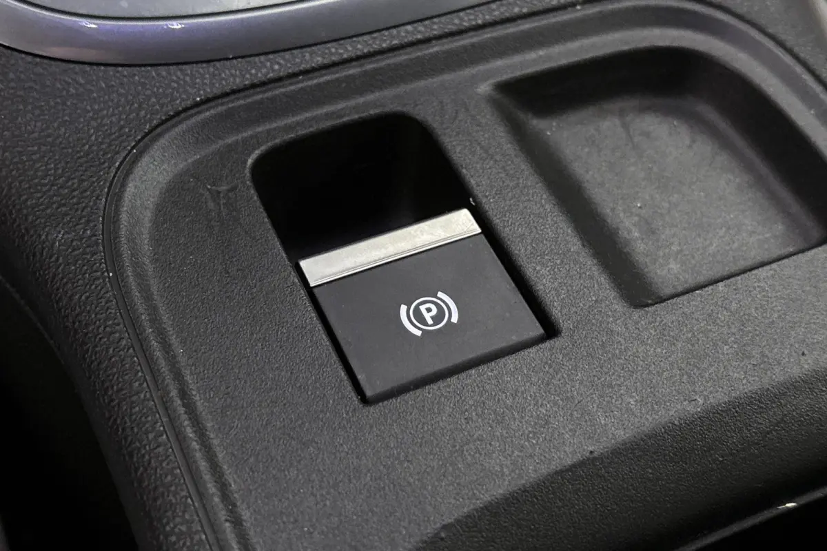 1.2 Hybrid La Prima Stoelverwarming Massage Achteruitrijcamera Keyless