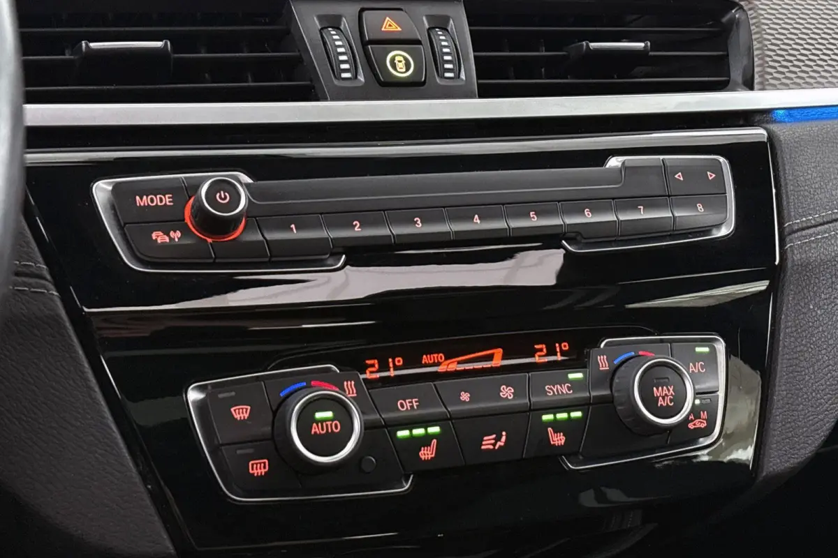 xDrive25e M Sport Panoramadak Harman Kardon Memory Head-Up