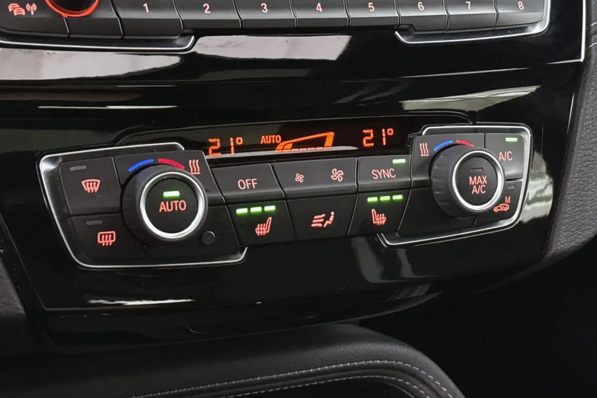 xDrive25e M Sport Panoramadak Harman Kardon Memory Head-Up