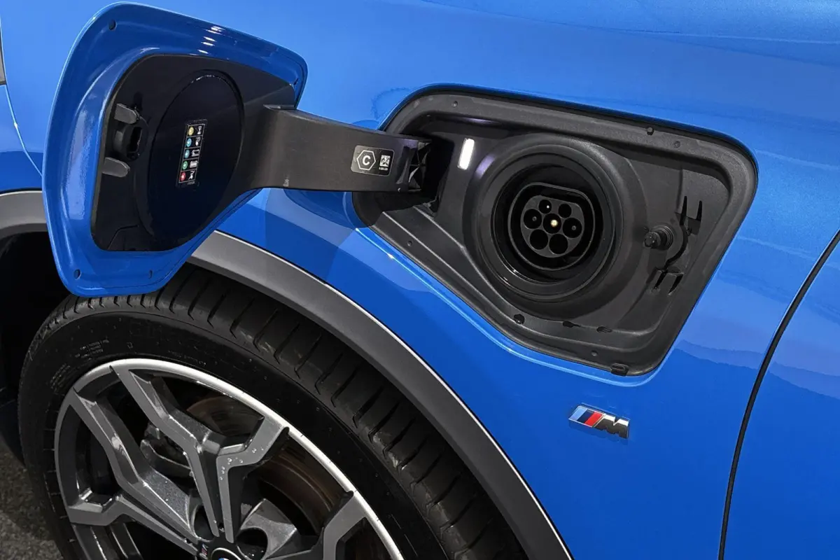xDrive25e M Sport Panoramadak Harman Kardon Memory Head-Up