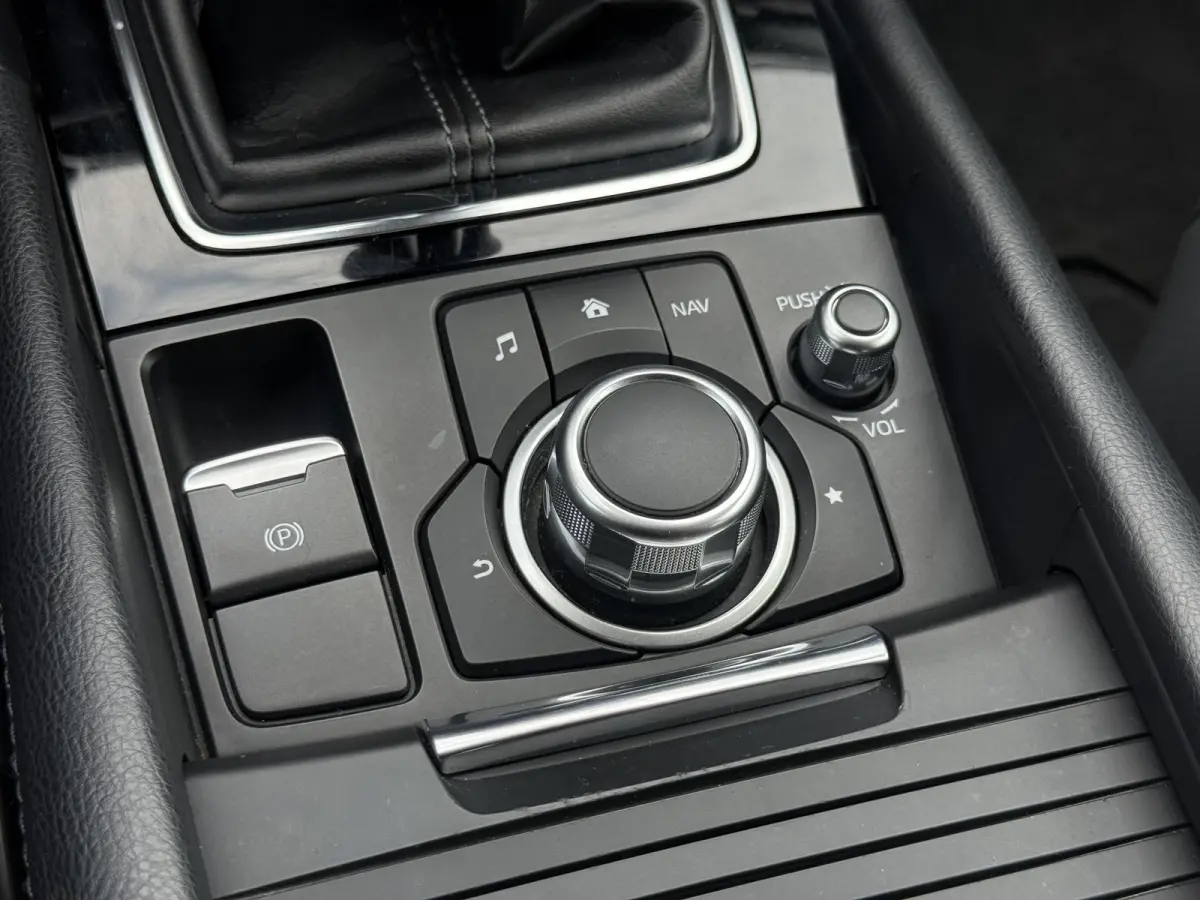 2.0 SkyActiv-G 120 SkyLease GT 1e Eigenaar|Navi|Camera|Clima|Stoel+stuurverw|Cruise|Elek ramen|APK tot 06-2027