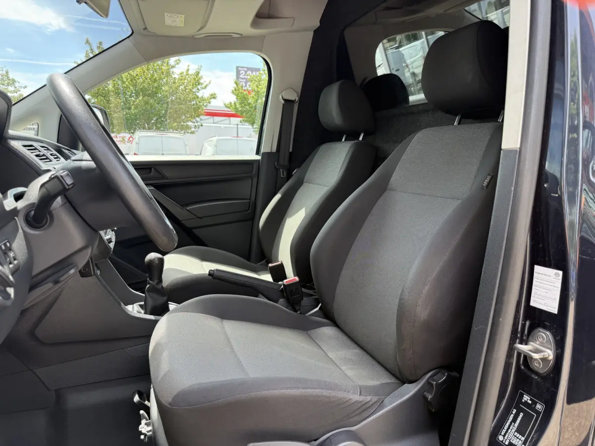2.0 TDI L1H1 | NL-auto | Trekhaak | Carplay | Navi | Cruisec. | Airco