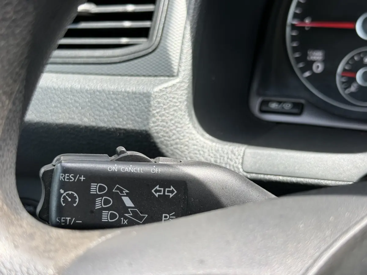 2.0 TDI L1H1 | NL-auto | Trekhaak | Carplay | Navi | Cruisec. | Airco