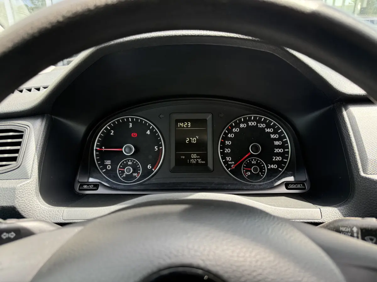 2.0 TDI L1H1 | NL-auto | Trekhaak | Carplay | Navi | Cruisec. | Airco