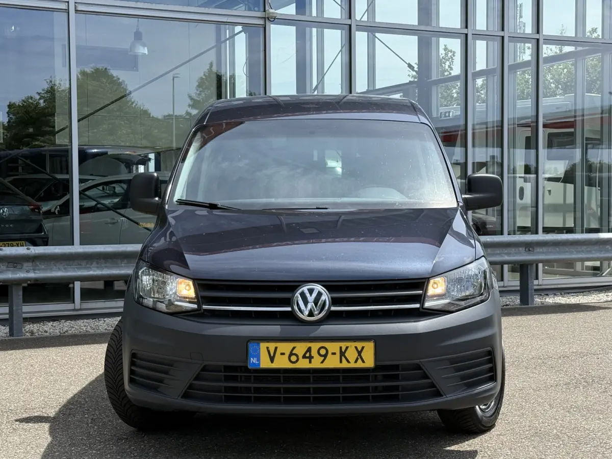 2.0 TDI L1H1 | NL-auto | Trekhaak | Carplay | Navi | Cruisec. | Airco