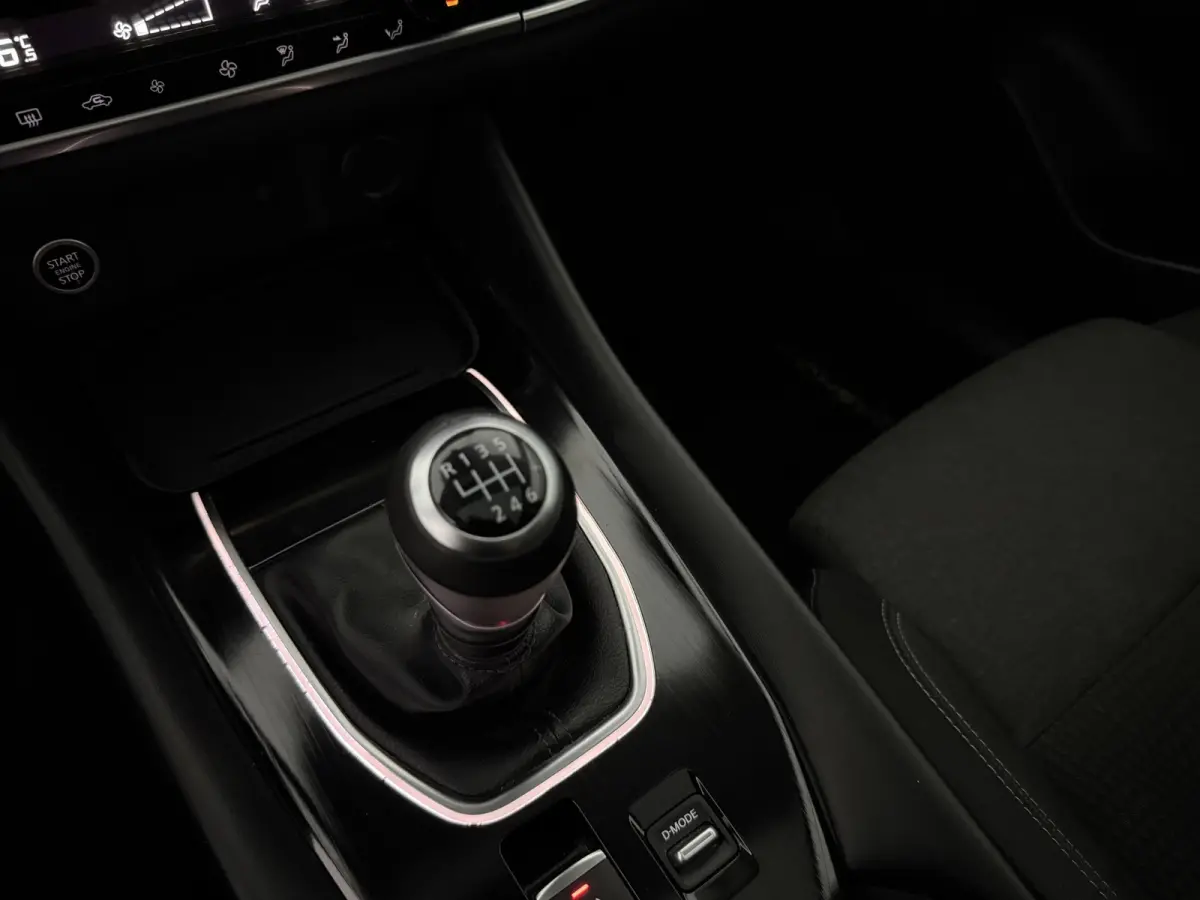 1.3 MHEV Premiere Edition | Pano | 360° | Virtual | HuD | Carplay | Cruise | Navi | NAP