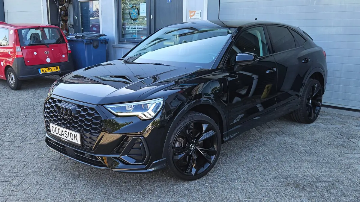 45 TFSI-e S-Line Keyless Matrix 360 Virtual Leder BTW Black Edition
