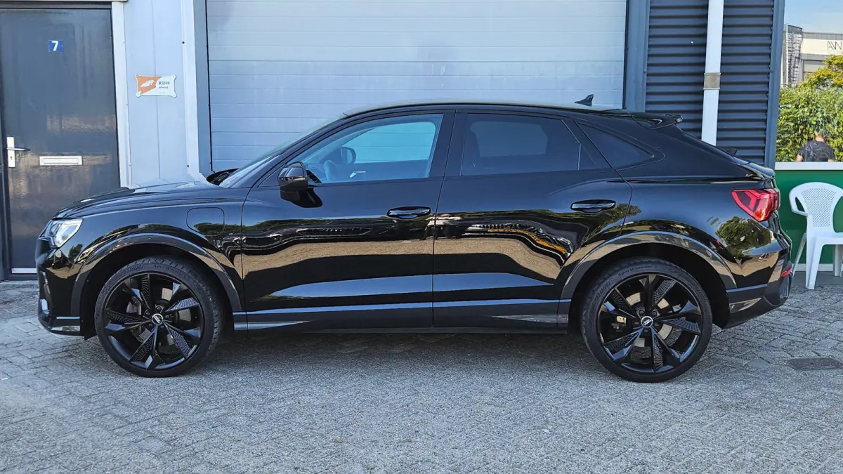 45 TFSI-e S-Line Keyless Matrix 360 Virtual Leder BTW Black Edition