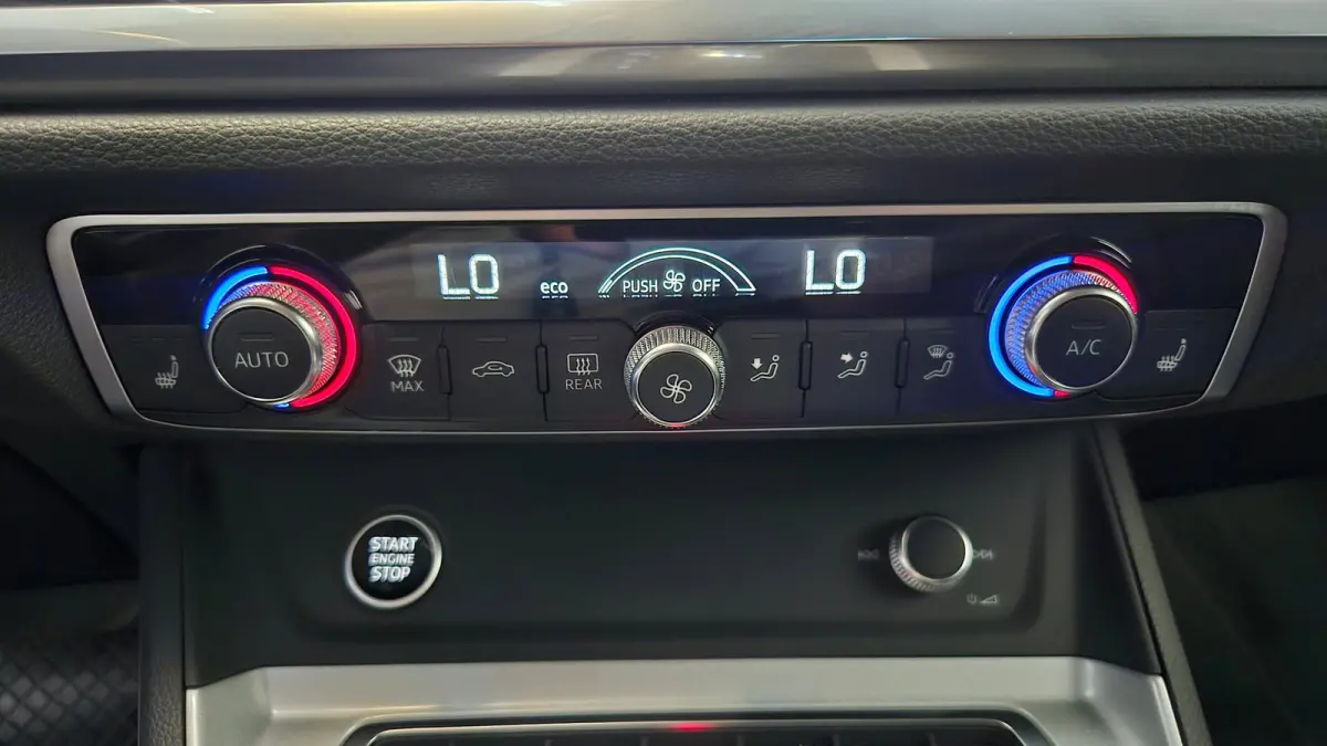 45 TFSI-e S-Line Keyless Matrix 360 Virtual Leder BTW Black Edition