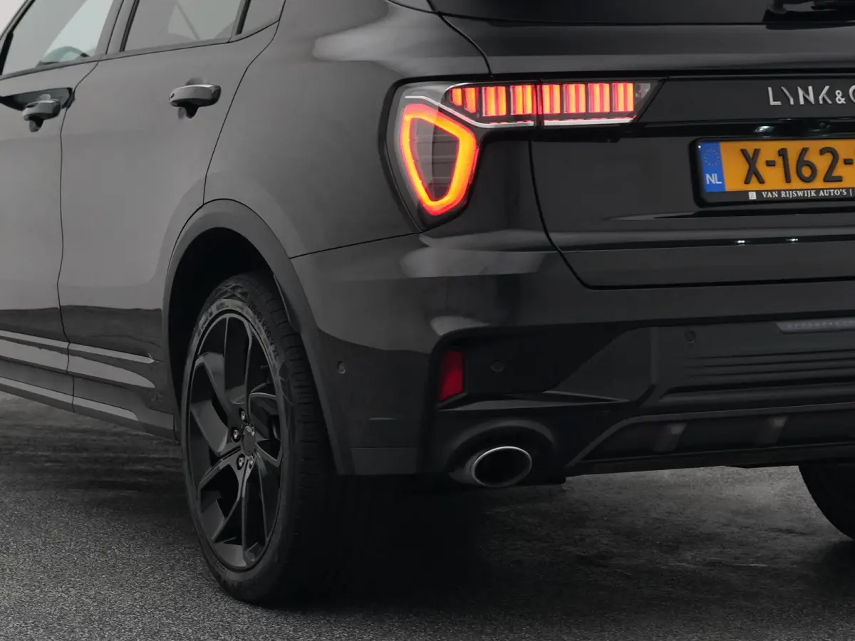1.5 Plug-in Hybrid | 360° | BLACK | ZWARTE HEMEL | NLD AUTO