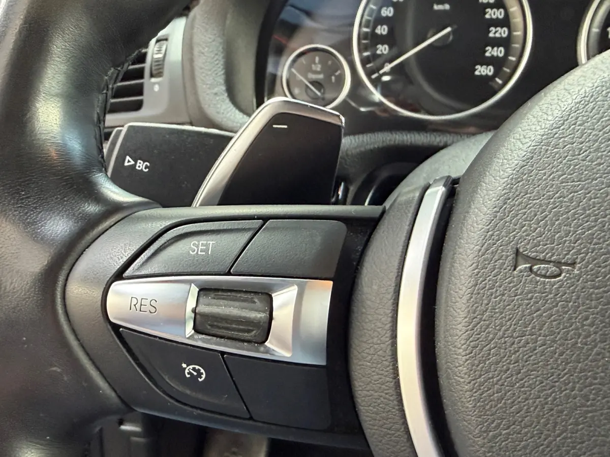 XDrive20d High Executive xLine Edition | M-Sport | Pano | Camera | Trekhaak | Keyless | Zeer mooie auto